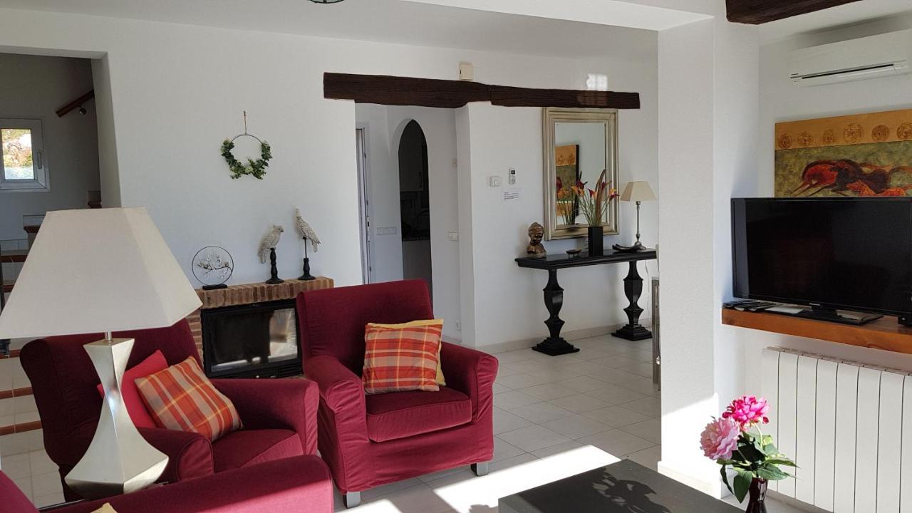 מוריירה Rosalalinda - Cosy Semi-Detached Home With Sea Views And Large Terrace מראה חיצוני תמונה